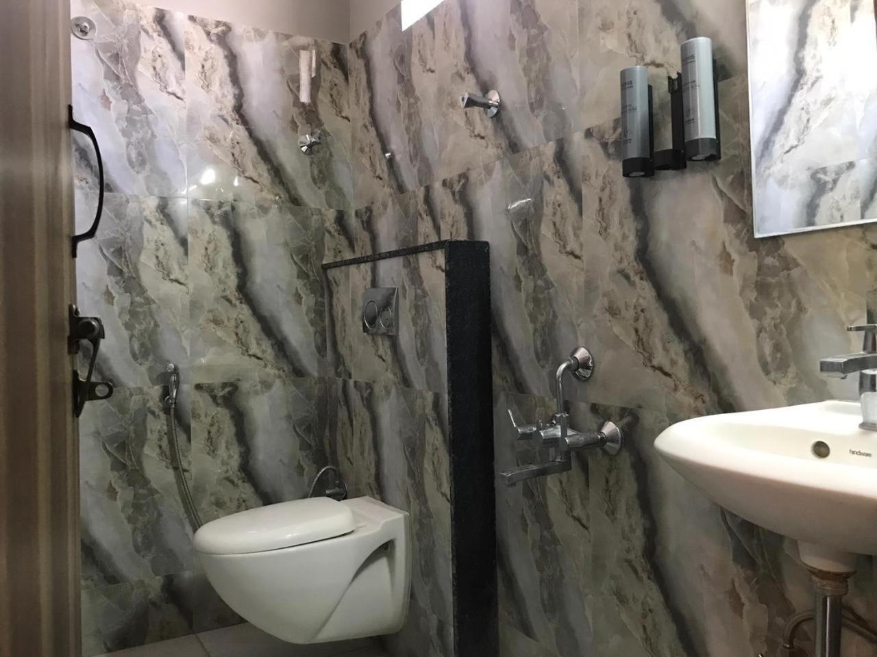 Hotel Gateway Suites Bangalore Airport Yelahanka Luaran gambar
